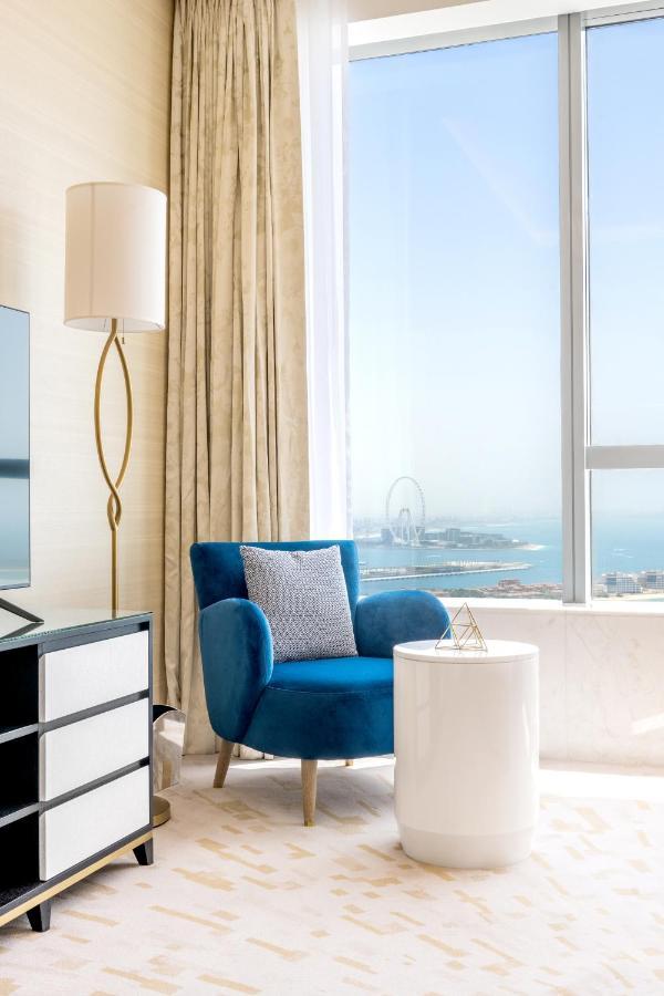 Ultra Luxury Palm Tower With Shared Hotel Facilities Дубай Экстерьер фото