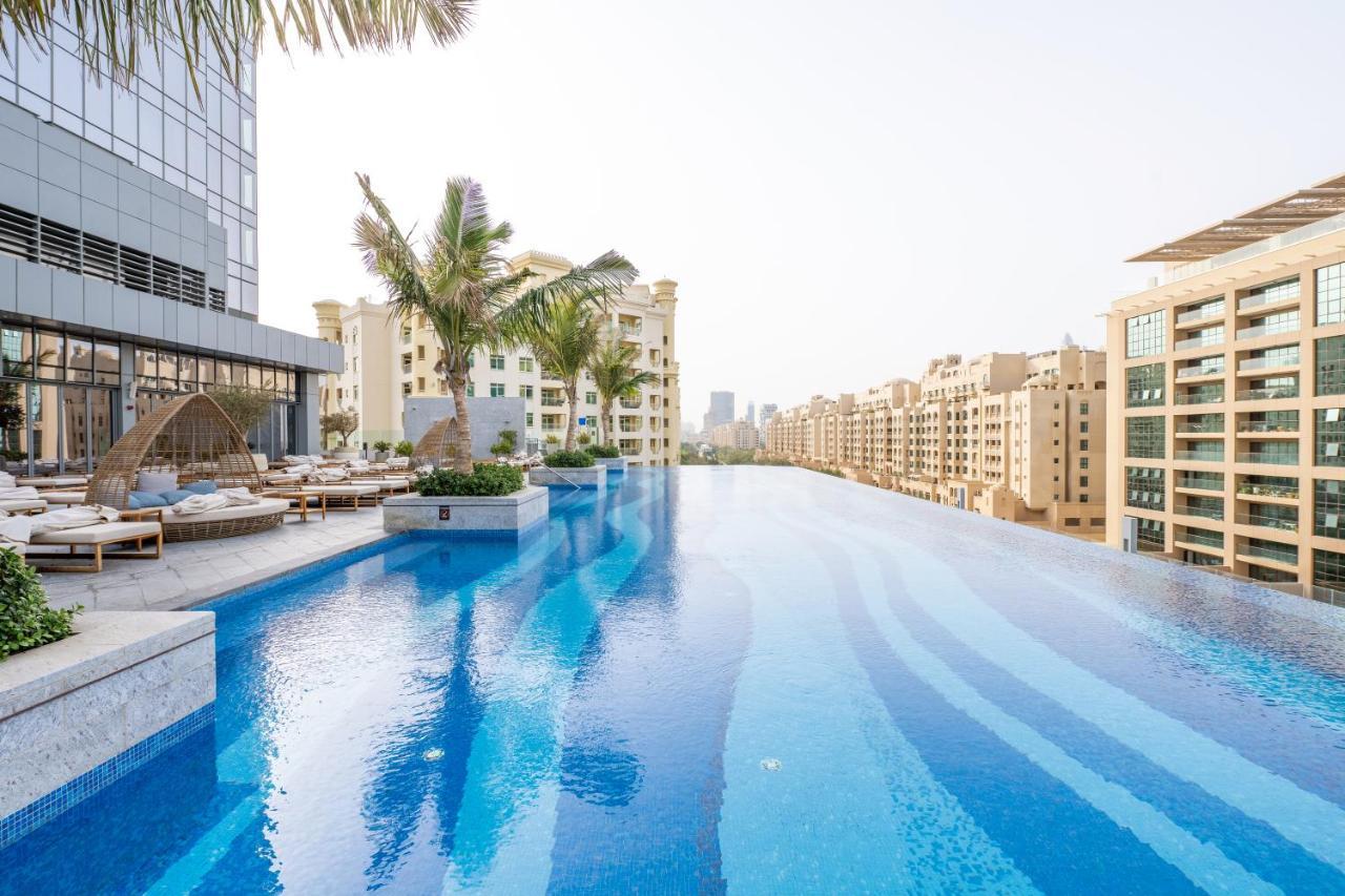 Ultra Luxury Palm Tower With Shared Hotel Facilities Дубай Экстерьер фото