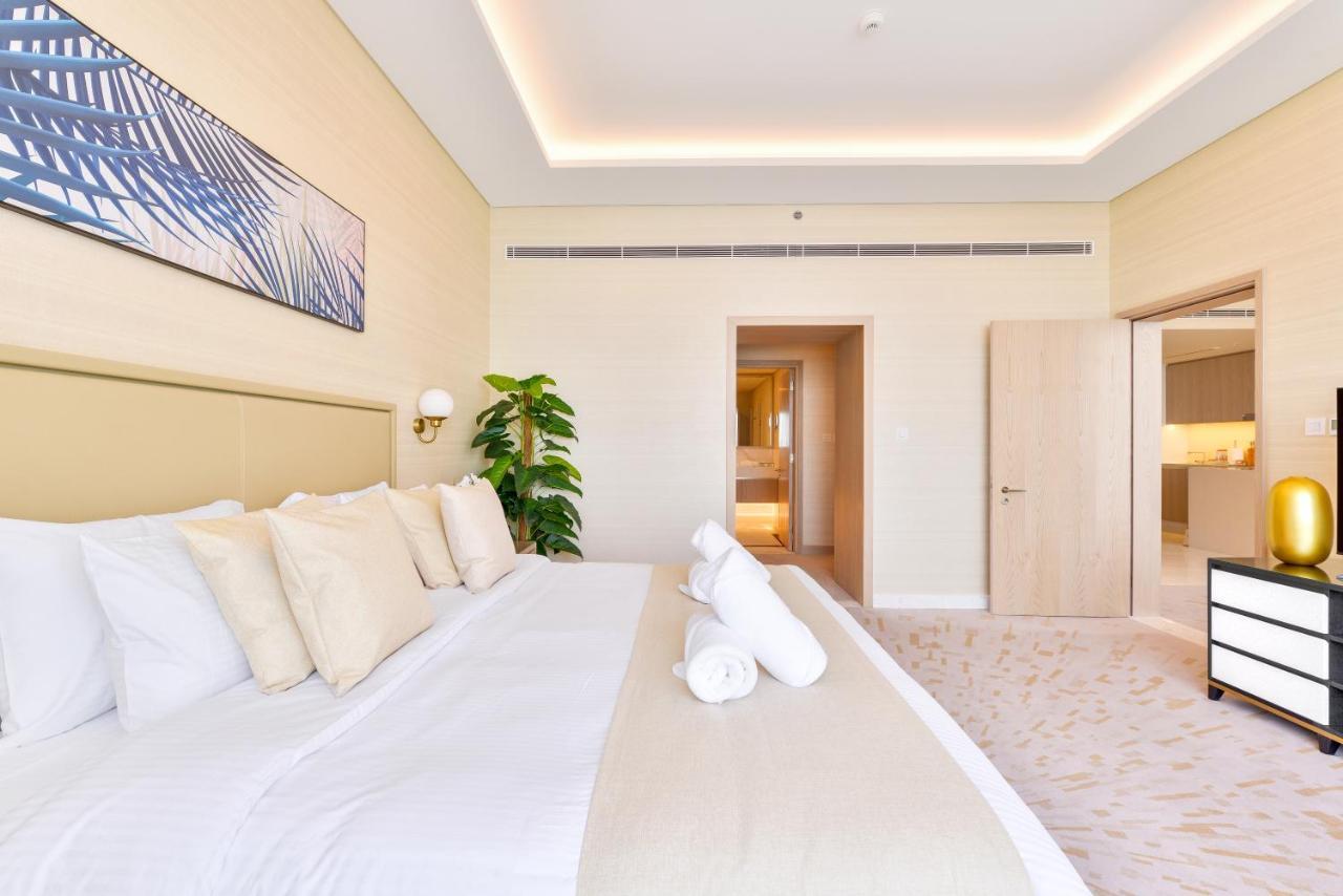 Ultra Luxury Palm Tower With Shared Hotel Facilities Дубай Экстерьер фото