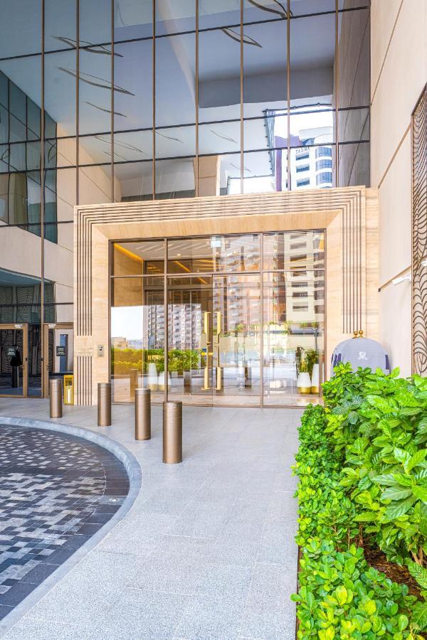 Ultra Luxury Palm Tower With Shared Hotel Facilities Дубай Экстерьер фото