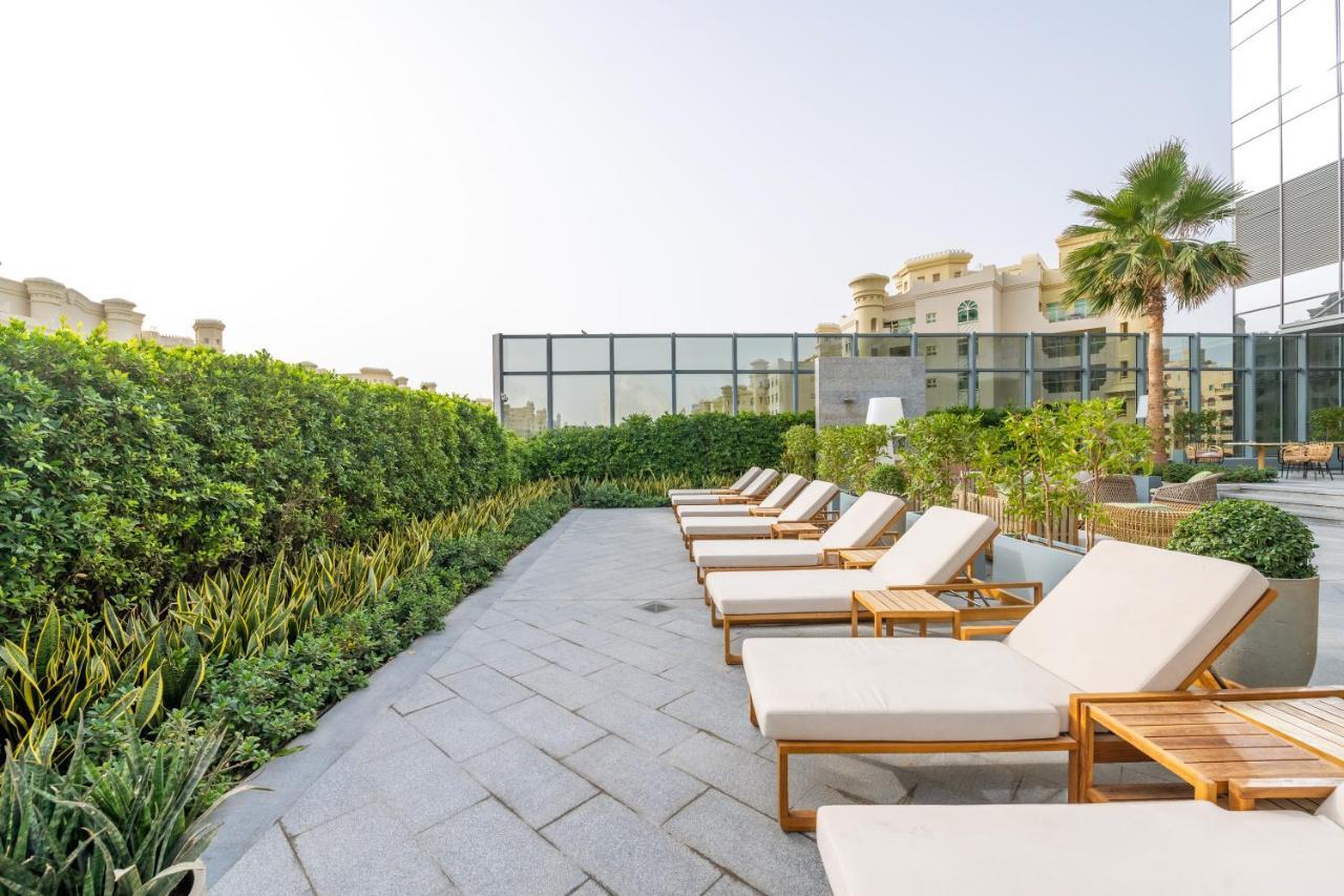 Ultra Luxury Palm Tower With Shared Hotel Facilities Дубай Экстерьер фото