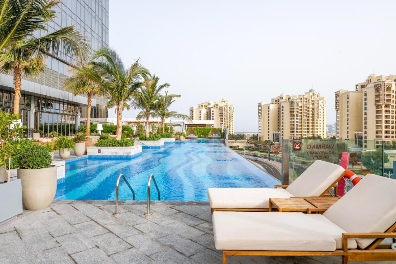 Ultra Luxury Palm Tower With Shared Hotel Facilities Дубай Экстерьер фото