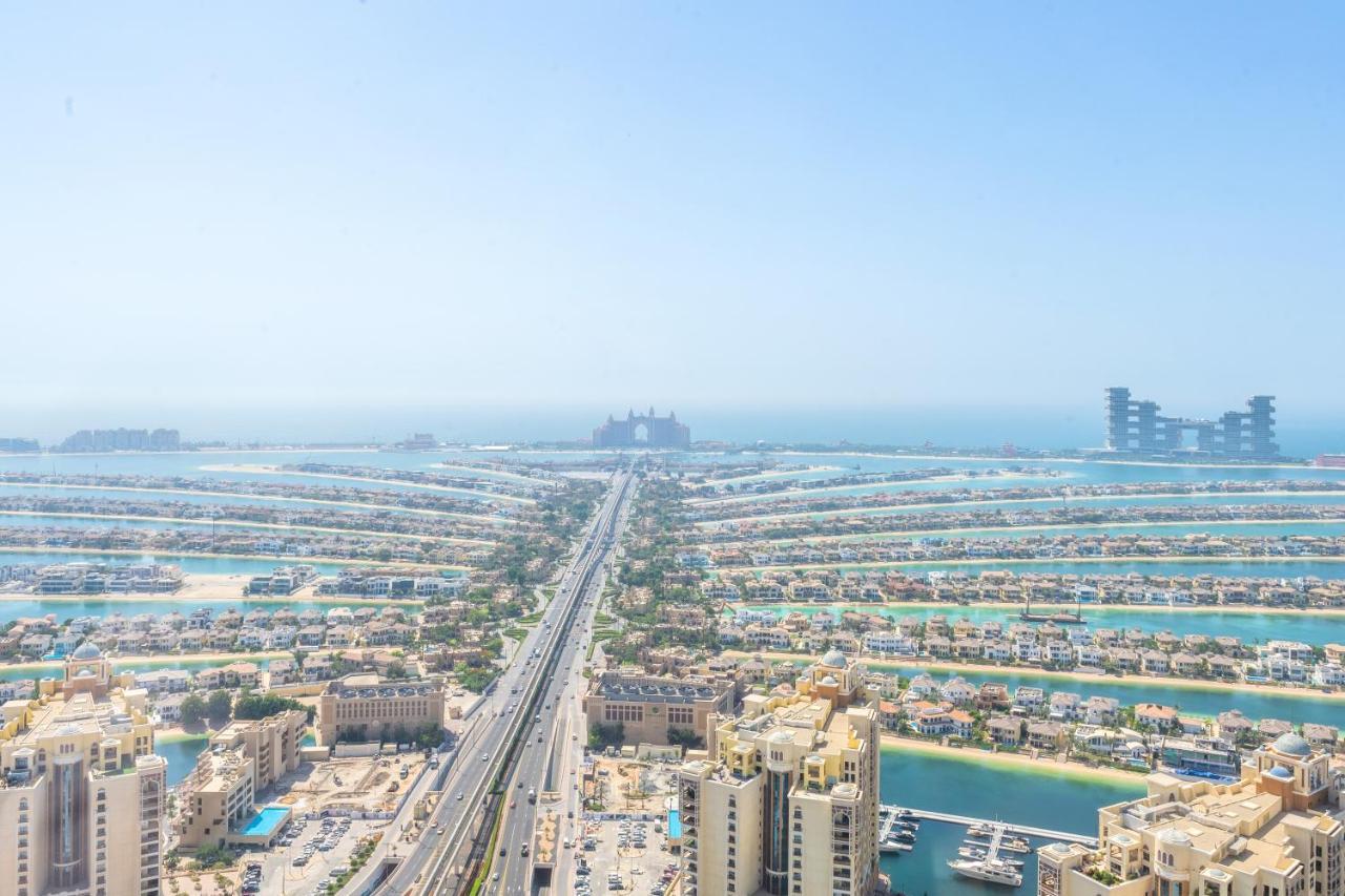 Ultra Luxury Palm Tower With Shared Hotel Facilities Дубай Экстерьер фото