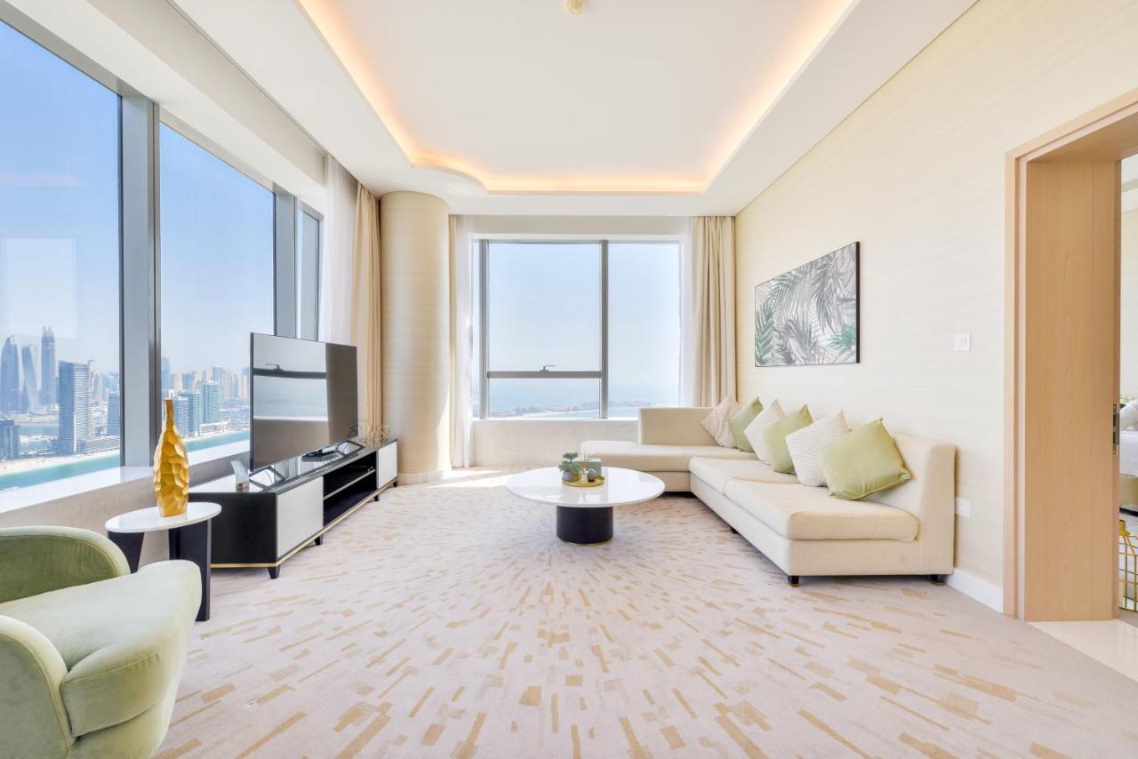 Ultra Luxury Palm Tower With Shared Hotel Facilities Дубай Экстерьер фото